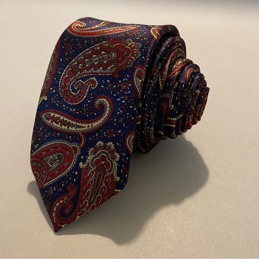 VTG Luca Franzini 2.25" Skinny Silk Paisley Tie Made in Italy Burgundy Navy Gold